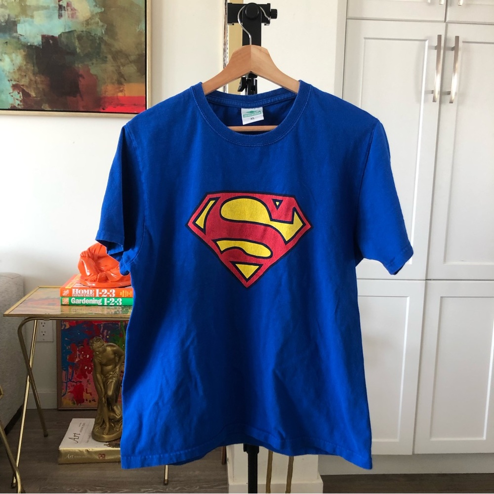 Superman logo tee shirt